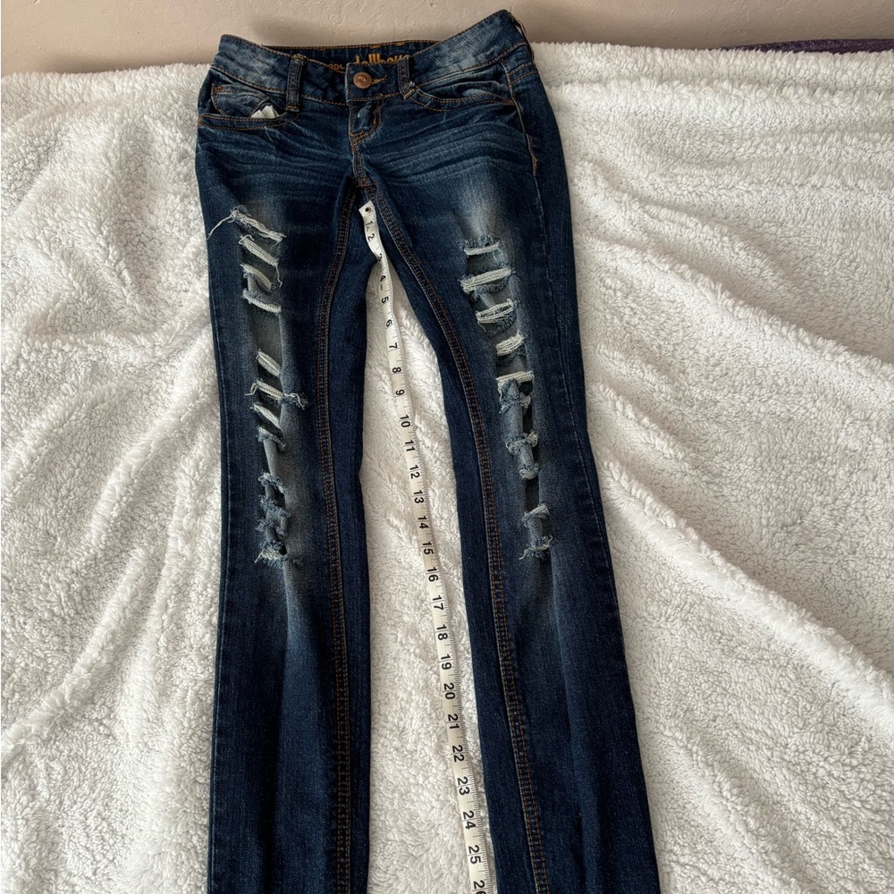 Ripped Denim Jeans - Picture 2 of 5